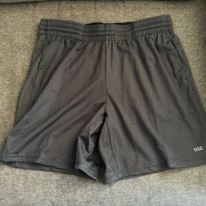 DSG Women’s Performance 7” Mid-Rise Shorts